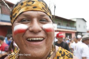 Miles de fieles acompañan a Santo Domingo en su regreso a Las Sierritas
