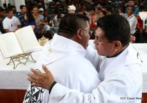 Santo Domingo ya se encuentra en su trono de Las Sierritas