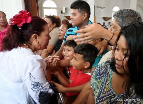 Santo Domingo ya se encuentra en su trono de Las Sierritas