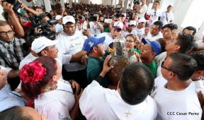Santo Domingo ya se encuentra en su trono de Las Sierritas