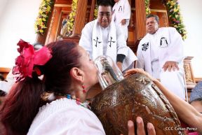 Santo Domingo ya se encuentra en su trono de Las Sierritas