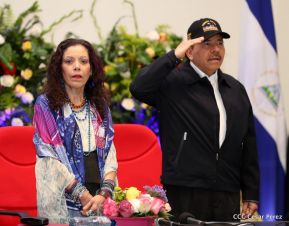 Acto del 37 aniversario de la Fuerza Naval