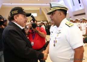 Acto del 37 aniversario de la Fuerza Naval