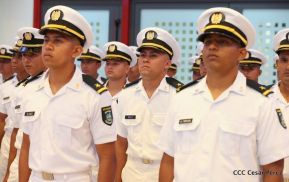 Acto del 37 aniversario de la Fuerza Naval