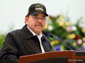 Acto del 37 aniversario de la Fuerza Naval