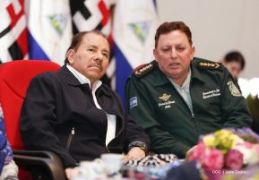 Acto del 37 aniversario de la Fuerza Naval