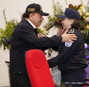 Acto del 37 aniversario de la Fuerza Naval