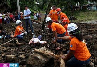 Población se prepara ante desastres