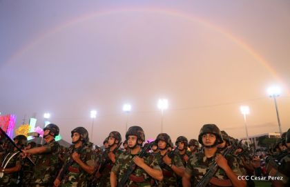Desfile del Ejército de Nicaragua en saludo a su 38 aniversario