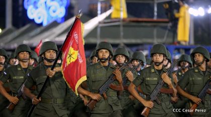 Desfile del Ejército de Nicaragua en saludo a su 38 aniversario