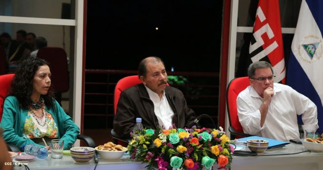 Presidente Daniel se reúne con directivos de AMCHAM