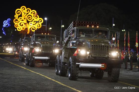 Desfile del Ejército de Nicaragua en saludo a su 38 aniversario