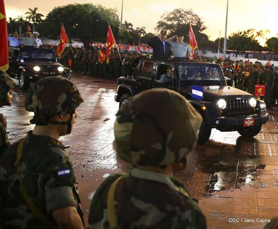 Desfile del Ejército de Nicaragua en saludo a su 38 aniversario