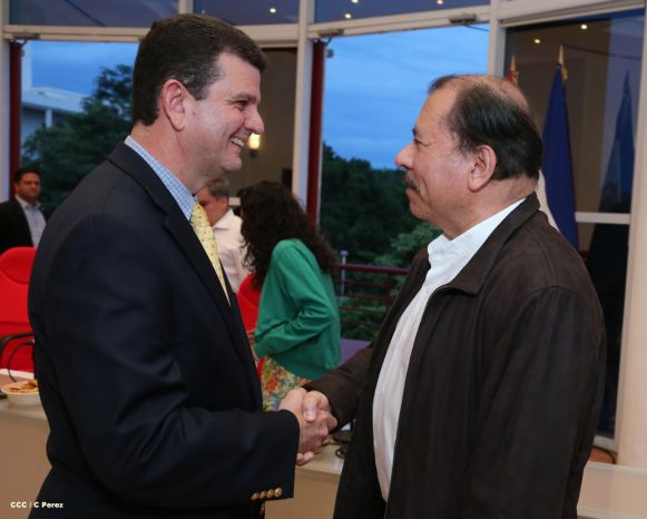 Presidente Daniel se reúne con directivos de AMCHAM