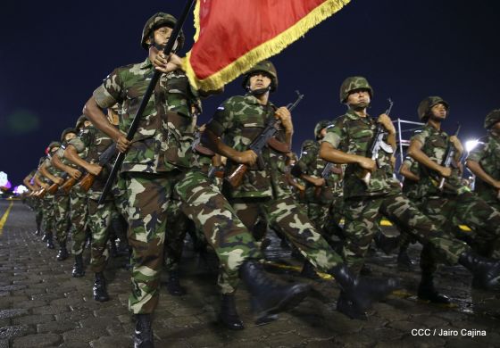 Desfile del Ejército de Nicaragua en saludo a su 38 aniversario