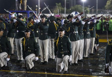 Desfile del Ejército de Nicaragua en saludo a su 38 aniversario