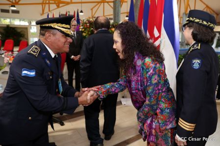 Daniel y Rosario clausuran XXIII reunión de la Comisión de Jefes y Directores de Policías de Centroamérica, México, el Caribe y Colombia