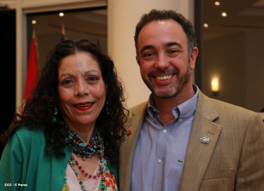 Presidente Daniel se reúne con directivos de AMCHAM