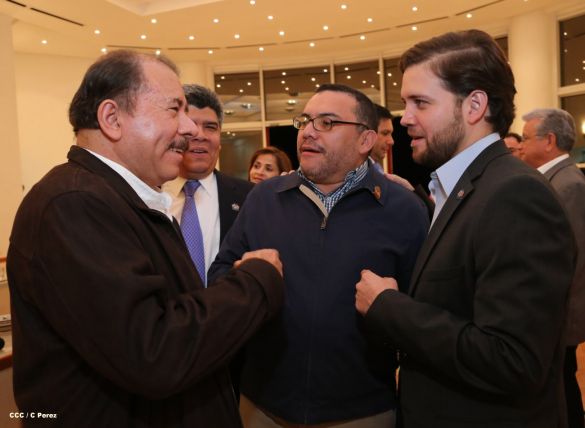 Presidente Daniel se reúne con directivos de AMCHAM