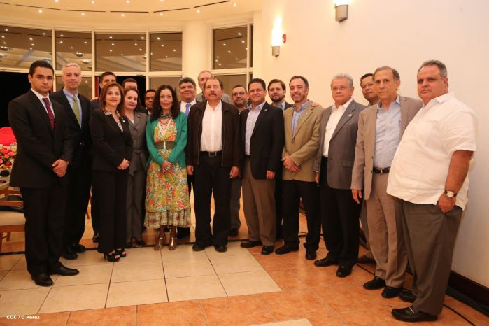 Presidente Daniel se reúne con directivos de AMCHAM