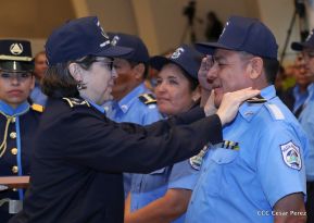 Acto del 38 Aniversario de fundación de la Policía Nacional