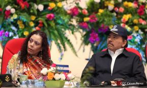 Acto del 38 Aniversario de fundación de la Policía Nacional