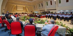 Acto del 38 Aniversario de fundación de la Policía Nacional