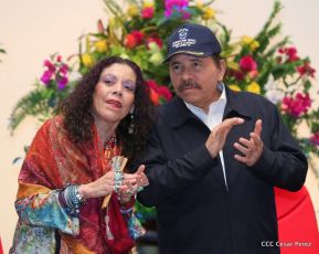 Acto del 38 Aniversario de fundación de la Policía Nacional