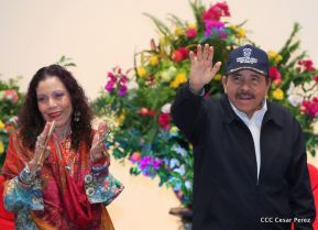 Acto del 38 Aniversario de fundación de la Policía Nacional