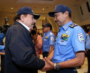 Acto del 38 Aniversario de fundación de la Policía Nacional