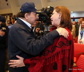 Acto del 38 Aniversario de fundación de la Policía Nacional