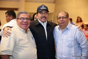 Acto del 38 Aniversario de fundación de la Policía Nacional