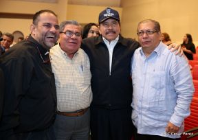 Acto del 38 Aniversario de fundación de la Policía Nacional