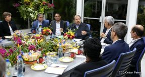 Reunión del Presidente Daniel con Directores del Banco Mundial