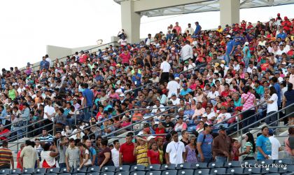 Histórica inauguración de moderno Estadio Nacional de Béisbol "Dennis Martínez"