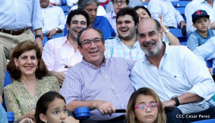 Histórica inauguración de moderno Estadio Nacional de Béisbol "Dennis Martínez"