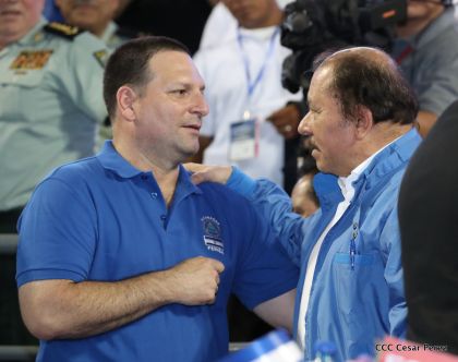 Histórica inauguración de moderno Estadio Nacional de Béisbol "Dennis Martínez"