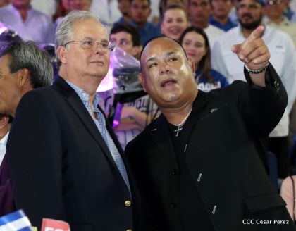 Histórica inauguración de moderno Estadio Nacional de Béisbol "Dennis Martínez"