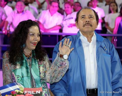 Histórica inauguración de moderno Estadio Nacional de Béisbol "Dennis Martínez"