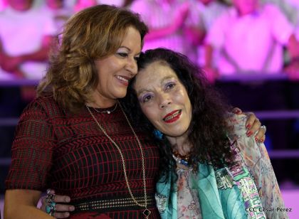 Histórica inauguración de moderno Estadio Nacional de Béisbol "Dennis Martínez"