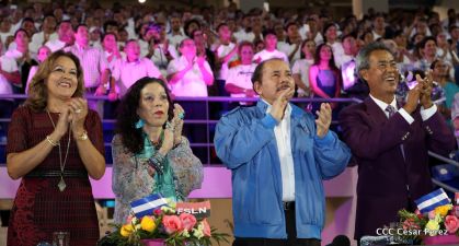 Histórica inauguración de moderno Estadio Nacional de Béisbol "Dennis Martínez"