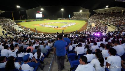 Histórica inauguración de moderno Estadio Nacional de Béisbol "Dennis Martínez"
