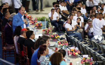 Histórica inauguración de moderno Estadio Nacional de Béisbol "Dennis Martínez"