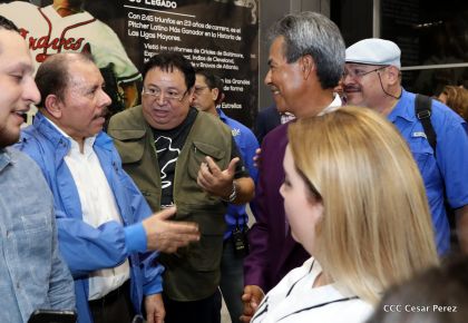 Histórica inauguración de moderno Estadio Nacional de Béisbol "Dennis Martínez"