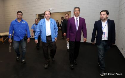 Histórica inauguración de moderno Estadio Nacional de Béisbol "Dennis Martínez"