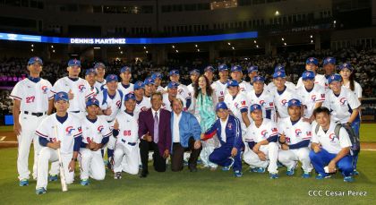 Histórica inauguración de moderno Estadio Nacional de Béisbol "Dennis Martínez"