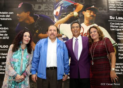 Histórica inauguración de moderno Estadio Nacional de Béisbol "Dennis Martínez"