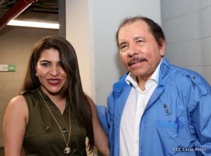 Histórica inauguración de moderno Estadio Nacional de Béisbol "Dennis Martínez"