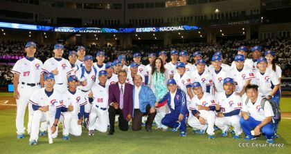 Histórica inauguración de moderno Estadio Nacional de Béisbol "Dennis Martínez"