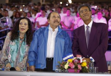 Histórica inauguración de moderno Estadio Nacional de Béisbol "Dennis Martínez"